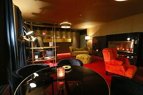 Haverkamp Suites