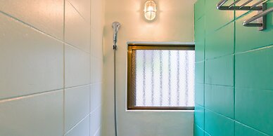 Seawall Hostel