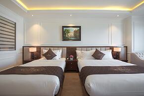 Monarque Hotel
