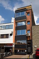 Calle 10 Apartments