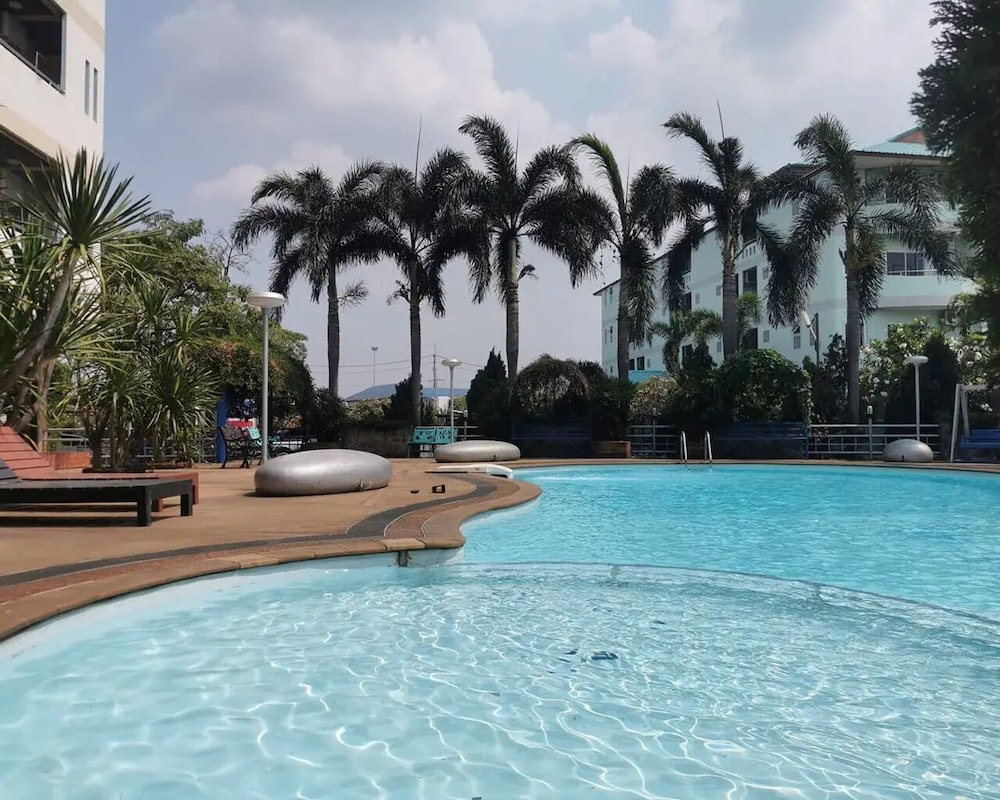 Hi Hotel