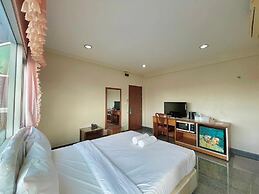 Hi Hotel