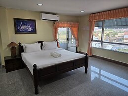 Hi Hotel