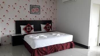 Grand Pruksa Siri Apartment