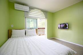 Haena Pension