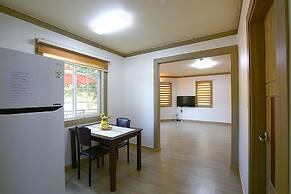 Haena Pension