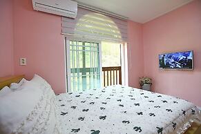 Haena Pension