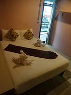 The Guest Hotel - Hostel