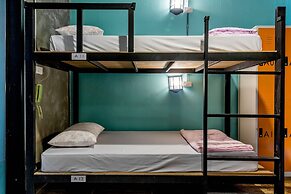 The Guest Hotel - Hostel