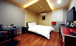 Sky Motel