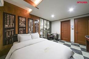 Sky Motel