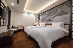 Brandi Fuji Hotel