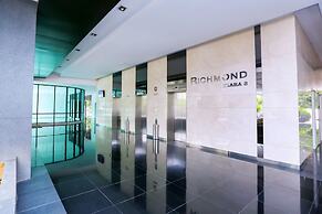 Richmond & Aston Kiara Suites KL