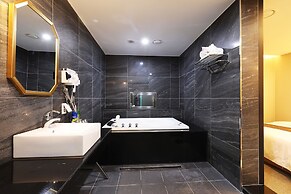 SM Boutique Hotel