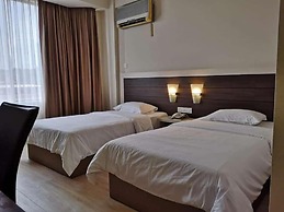 Somerset Hotel