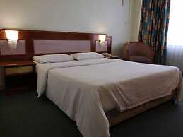 Somerset Hotel