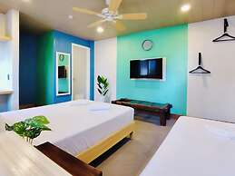 Den Den Guesthouse