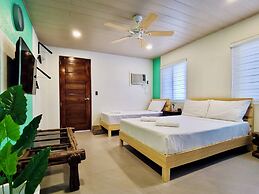 Den Den Guesthouse