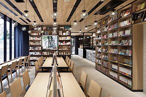 LAMP LIGHT BOOKS HOTEL nagoya