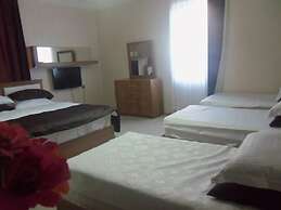 Palm Beach Hotel