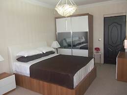 Palm Beach Hotel