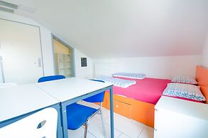 Simbol Rooms - Hostel