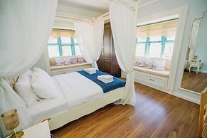 Beyaz Kapı Boutique Hotel