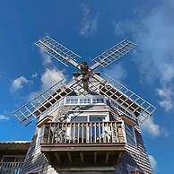 The Hampton Maid