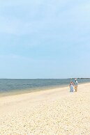 The Hampton Maid