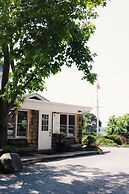 The Hampton Maid