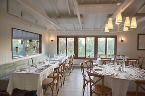 The Hampton Maid