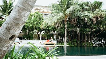 Itz'ana Resort & Residences