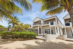 Itz'ana Resort & Residences