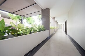 Romyen Garden Place
