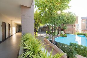 Romyen Garden Place