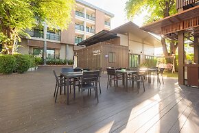 Romyen Garden Place