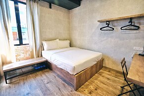 Cube Bed Station - Hostel