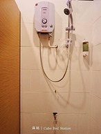 Cube Bed Station - Hostel