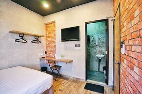 Cube Bed Station - Hostel