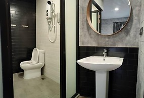 Cube Bed Station - Hostel
