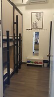 Cube Bed Station - Hostel