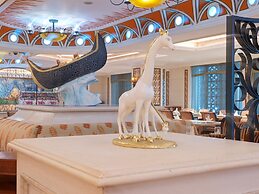 Regal Palace Hotel