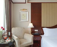 Regal Palace Hotel