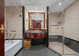Regal Palace Hotel