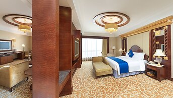 Regal Palace Hotel