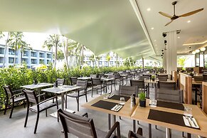 X10 Khaolak