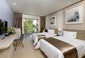 X10 Khaolak