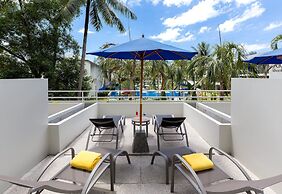 X10 Khaolak