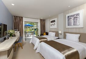 X10 Khaolak