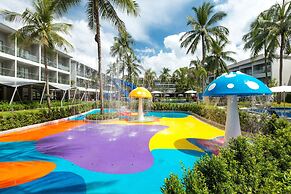 X10 Khaolak